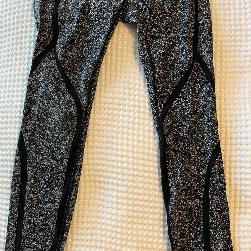 Lululemon Athletica Speckled Black and Gray Leggings